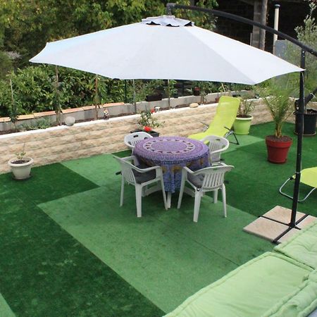 Rose Hill Appartement Lagorce  Buitenkant foto