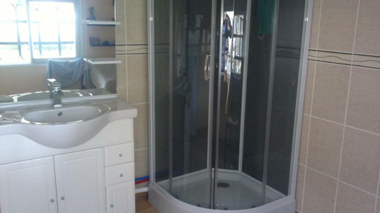 Rose Hill Appartement Lagorce  Buitenkant foto